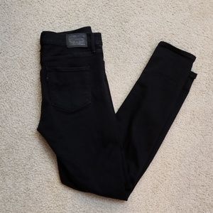 Levi's Black Shaping Skinny Jeans